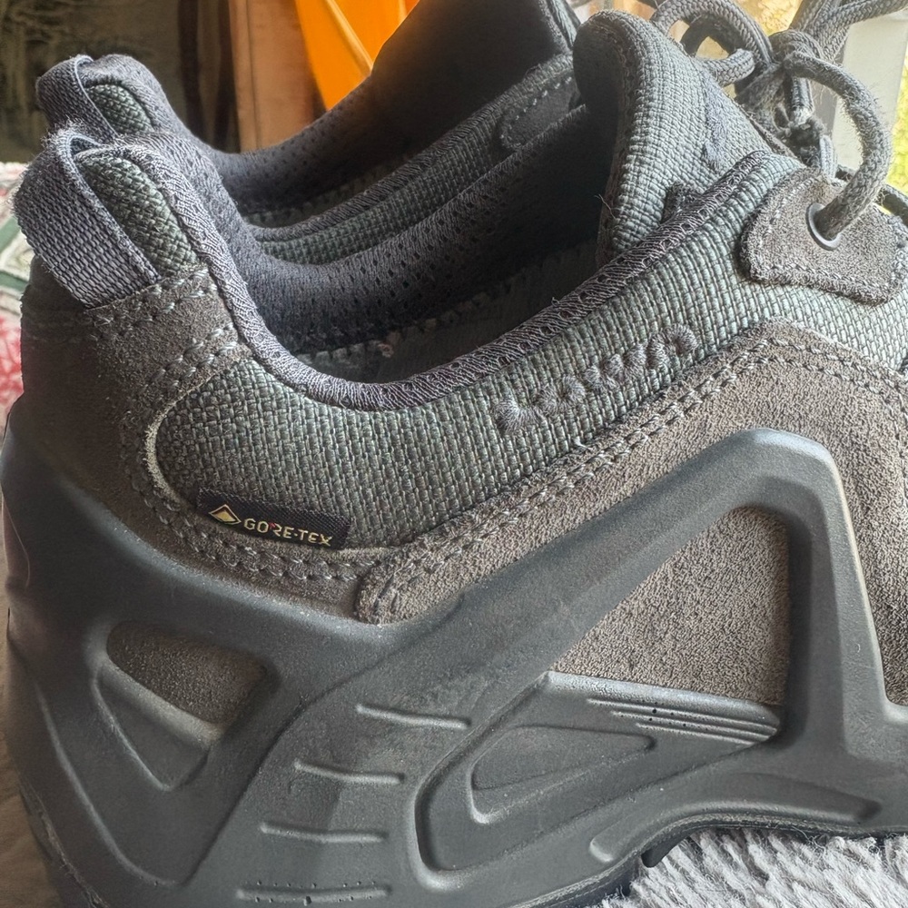 Lowa Men's Black and Gray Athletic Shoes - Picture 2 of 9